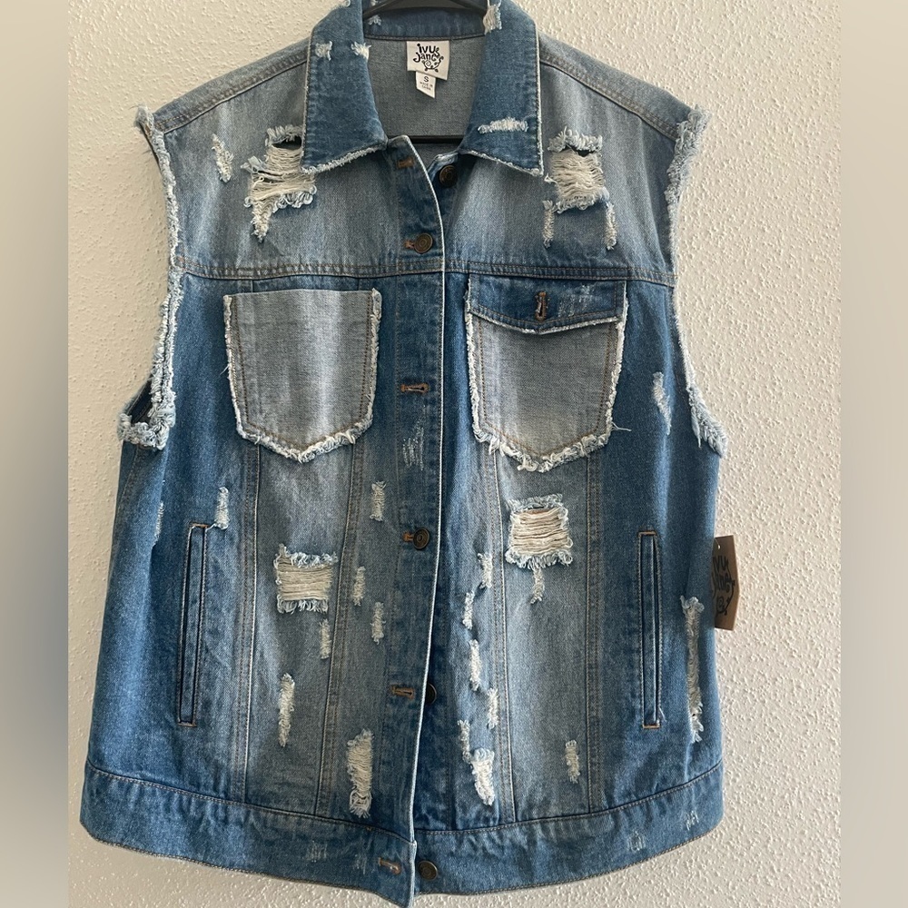 “Ivy Jane” embroidered back denim vest size S NWT